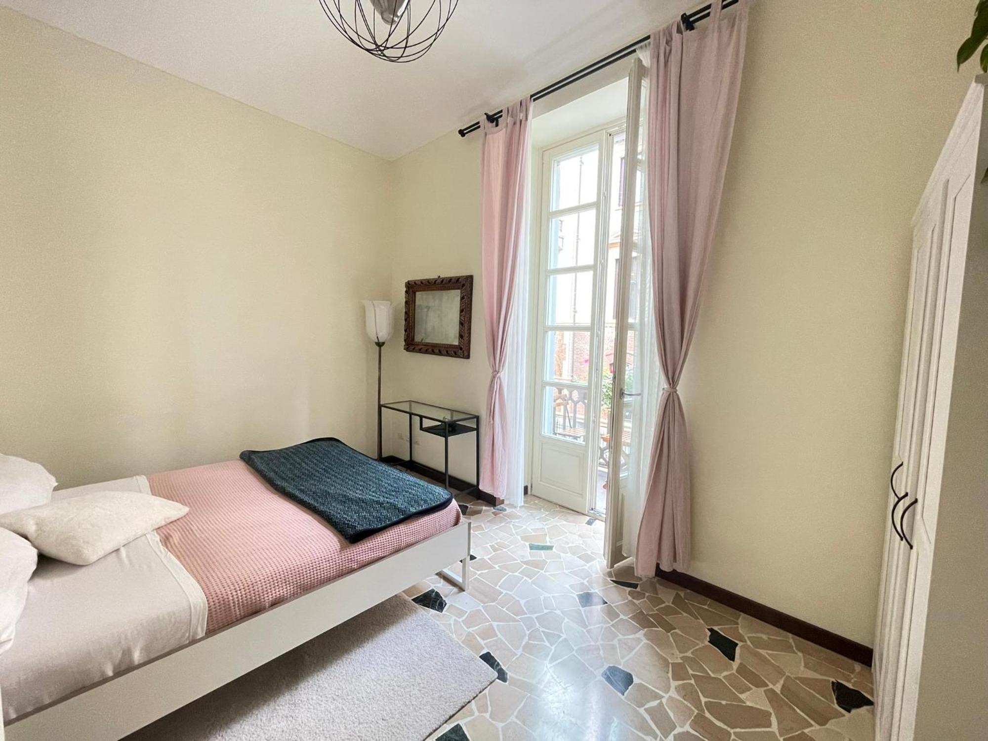 La Casa Di Ringhiera - Silenzioso Appartamento Di Charme Con Balcone Nel Quadrilatero Romano Torino Kültér fotó